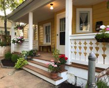 United States Virginia Staunton vacation rental compare prices direct by owner 914575