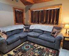 United States Michigan Oscoda vacation rental compare prices direct by owner 32888661