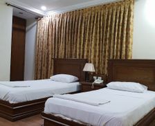 Pakistan Punjab Faisalabad vacation rental compare prices direct by owner 5486640