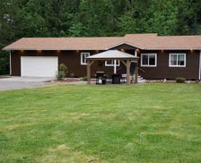 United States Washington Bonney Lake vacation rental compare prices direct by owner 1389090