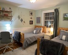 United States New Hampshire Amherst vacation rental compare prices direct by owner 14001422