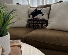 United States Texas Strawn vacation rental compare prices direct by owner 25038142