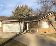 United States North Dakota Bismarck vacation rental compare prices direct by owner 2354546