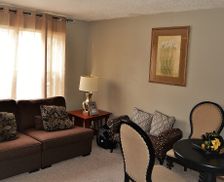 United States North Dakota Grand Forks vacation rental compare prices direct by owner 764257