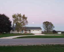 United States Wisconsin Sheboygan vacation rental compare prices direct by owner 9600312