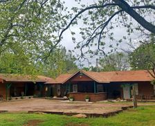 United States Oklahoma Sulphur vacation rental compare prices direct by owner 29796678