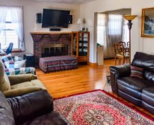 United States Massachusetts Arlington vacation rental compare prices direct by owner 29848021