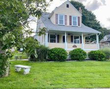 United States Rhode Island Warwick vacation rental compare prices direct by owner 1122901