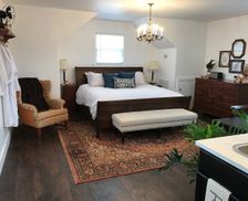 United States Alabama Florence vacation rental compare prices direct by owner 2319082