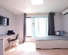 South Korea Yeonhui-dong Seoul vacation rental compare prices direct by owner 8082894