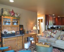 United States Iowa Clear Lake vacation rental compare prices direct by owner 1374123