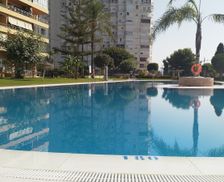 Spain Andalucía Torremolinos vacation rental compare prices direct by owner 4997751