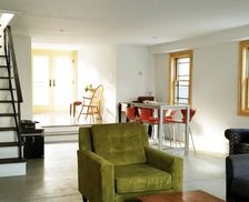 United States New York Athens vacation rental compare prices direct by owner 1224347