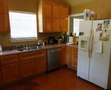 United States Texas Cedar Creek vacation rental compare prices direct by owner 2637599