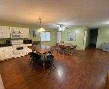 United States Pennsylvania Edinboro vacation rental compare prices direct by owner 1238666