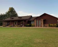 United States Oklahoma Tishomingo vacation rental compare prices direct by owner 2517887