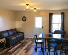 United States Indiana Attica vacation rental compare prices direct by owner 1890351