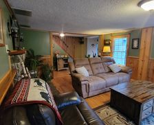 United States Massachusetts Blandford vacation rental compare prices direct by owner 32976698