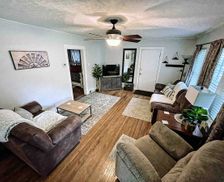 United States Kansas Hutchinson vacation rental compare prices direct by owner 28447219