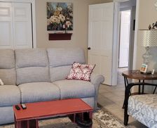 United States Texas Longview vacation rental compare prices direct by owner 13226149