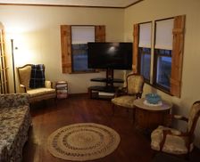 United States Illinois Waterloo vacation rental compare prices direct by owner 11461118