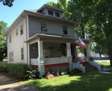 United States Illinois Springfield vacation rental compare prices direct by owner 1309451