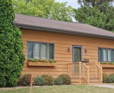 United States Wisconsin Oshkosh vacation rental compare prices direct by owner 28214906