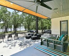 United States Texas Quinlan vacation rental compare prices direct by owner 11401770