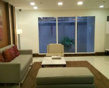 Philippines Metro Manila Quezon City vacation rental compare prices direct by owner 6105041