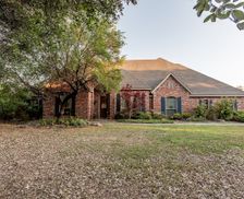 United States Texas Aledo vacation rental compare prices direct by owner 11412786