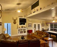 United States Alabama Scottsboro vacation rental compare prices direct by owner 215583