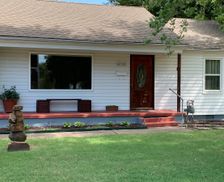 United States Oklahoma Pawhuska vacation rental compare prices direct by owner 1847179