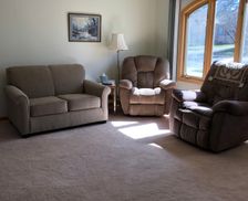 United States Montana Lewistown vacation rental compare prices direct by owner 280827