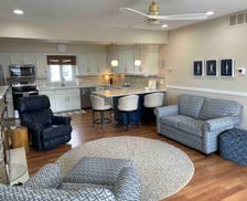 United States Michigan Belleville vacation rental compare prices direct by owner 34149043