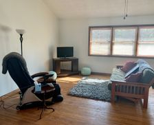 United States New York Queensbury vacation rental compare prices direct by owner 2656677