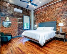 United States Alabama Florence vacation rental compare prices direct by owner 513761