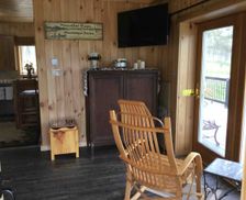 United States New York Hemlock vacation rental compare prices direct by owner 9742654