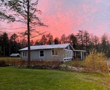 United States New York Livingston Manor vacation rental compare prices direct by owner 1366527