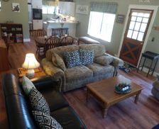 United States California Placerville vacation rental compare prices direct by owner 615562