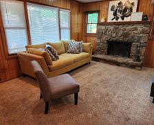 United States North Carolina Maggie Valley vacation rental compare prices direct by owner 27352959