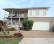 Australia Victoria Cowes vacation rental compare prices direct by owner 5499843