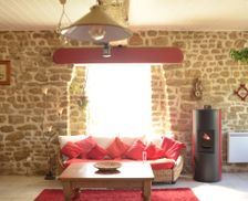 France Normandie Saint-Laurent-de-Terregatte vacation rental compare prices direct by owner 5078557