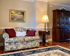 United States Virginia Broadway vacation rental compare prices direct by owner 857513