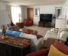 United States New York Buffalo vacation rental compare prices direct by owner 2671278