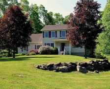 United States New York Ulster County vacation rental compare prices direct by owner 1857184