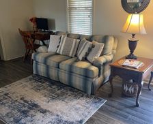 United States North Carolina Pembroke vacation rental compare prices direct by owner 5120795