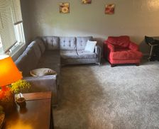 United States Ohio Warrensville Heights vacation rental compare prices direct by owner 13204117