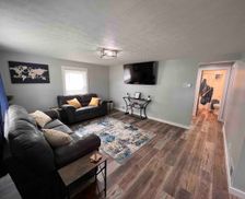 United States Indiana Muncie vacation rental compare prices direct by owner 29123077