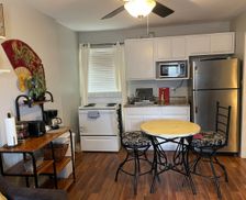 United States Texas Midland vacation rental compare prices direct by owner 811060