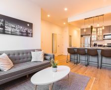 United States New York Brooklyn vacation rental compare prices direct by owner 874945